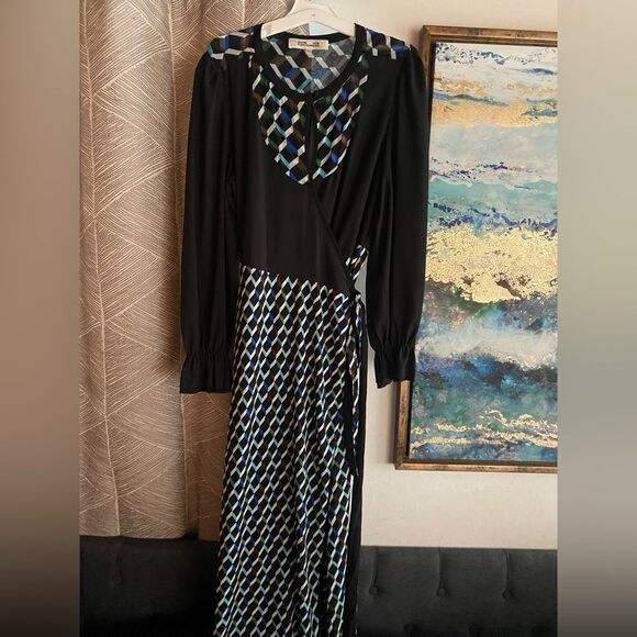 Diane Von Furstenberg Black Geometric Print Long Sleeve Wrap Maxi Dress Size L - Picture 11 of 11